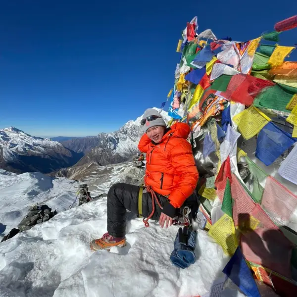 Yala Peak climbing